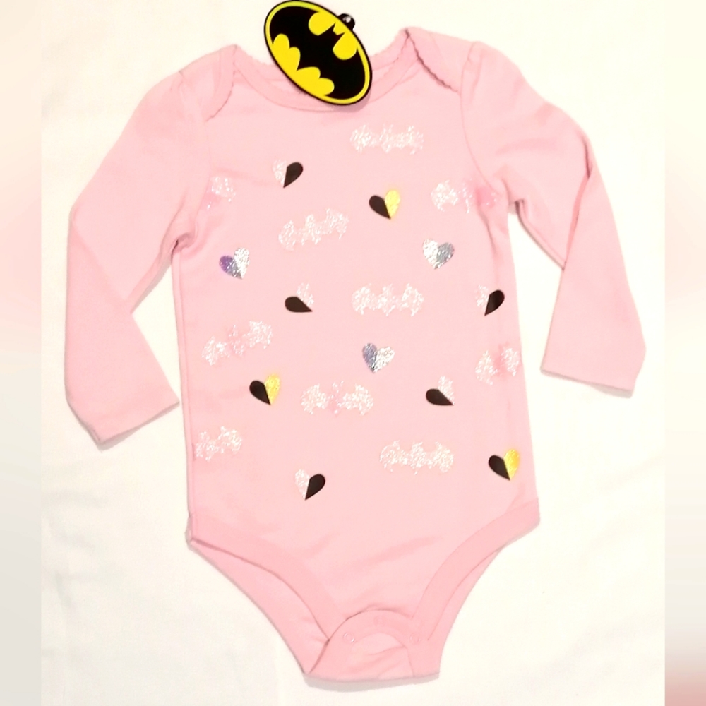 🔥SALE🔥 Batgirl DC Comics Pink Superhero Girl's Onesie NWT Size 0-3M, 18-24M